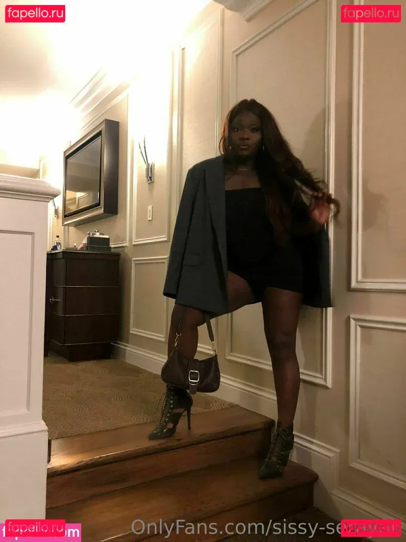 sissy-serayah Onlyfans Photo Gallery 
