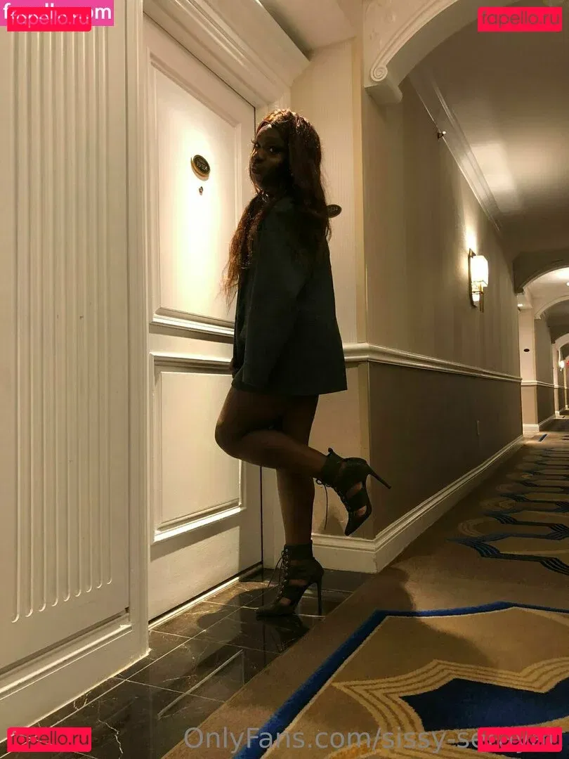 sissy-serayah Onlyfans Photo Gallery 
