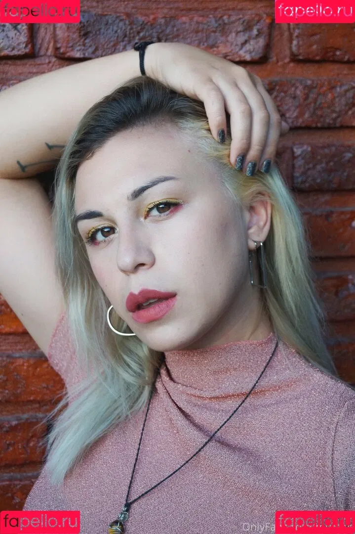 mtutsy Onlyfans Photo Gallery 