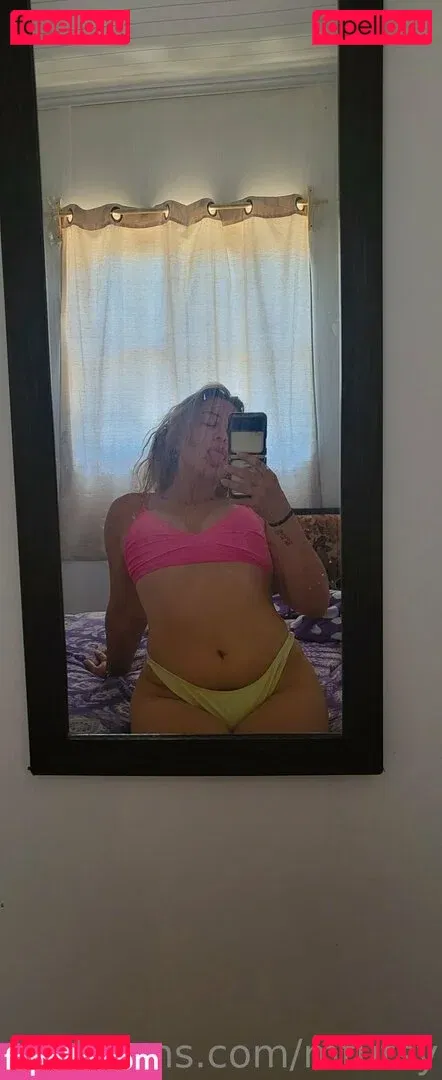 mtutsy Onlyfans Photo Gallery 