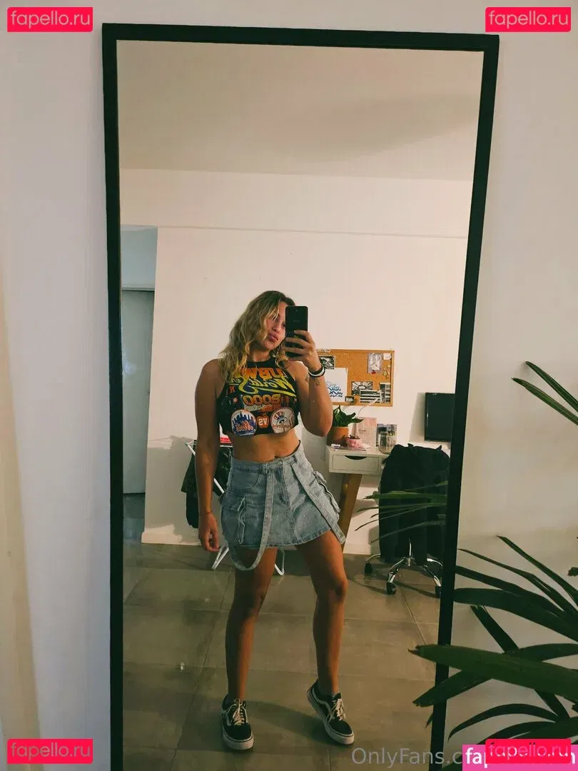 mtutsy Onlyfans Photo Gallery 