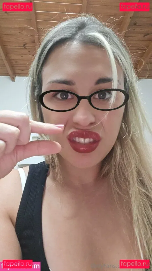 mtutsy Onlyfans Photo Gallery 