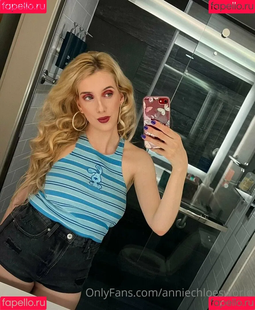 anniechloesworld Onlyfans Photo Gallery 