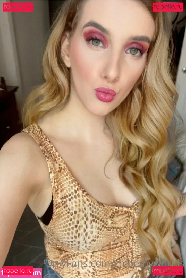 anniechloesworld Onlyfans Photo Gallery 