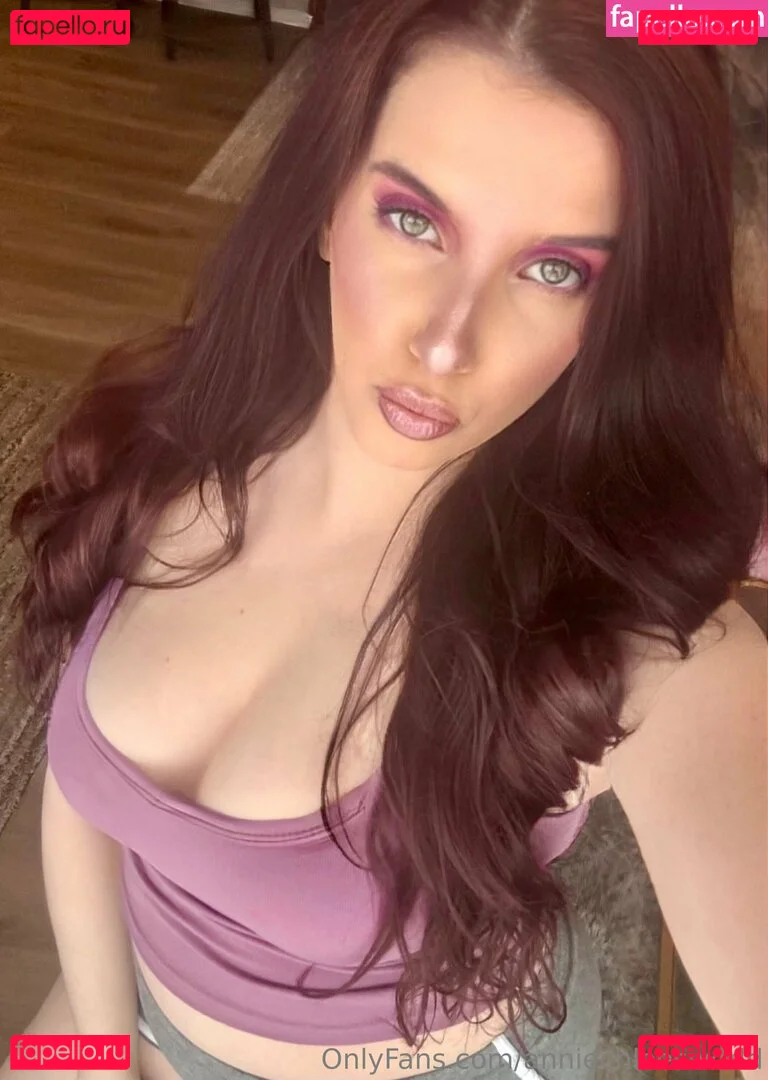 anniechloesworld Onlyfans Photo Gallery 