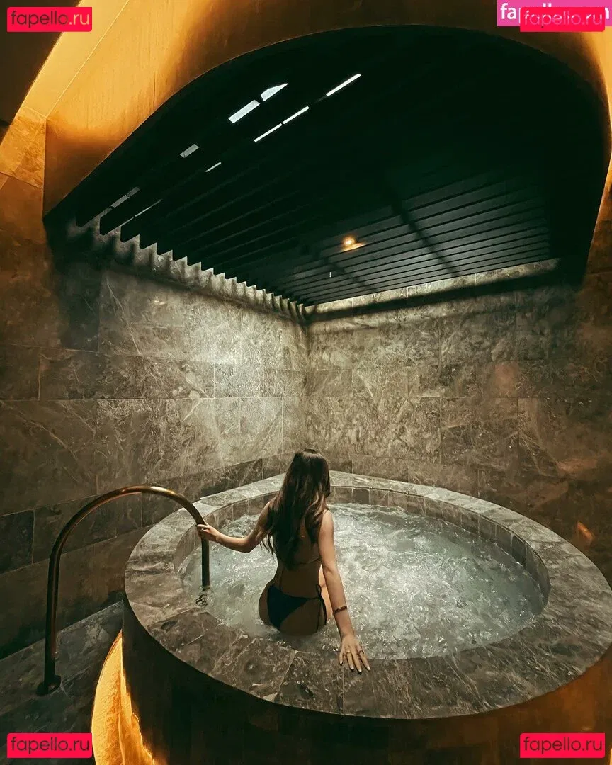 Anna Marcelo Onlyfans Photo Gallery 