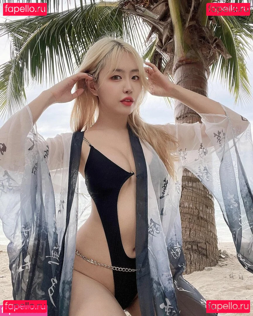 Yunicorn19 Onlyfans Photo Gallery 