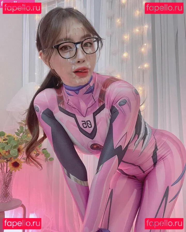 Yunicorn19 Onlyfans Photo Gallery 