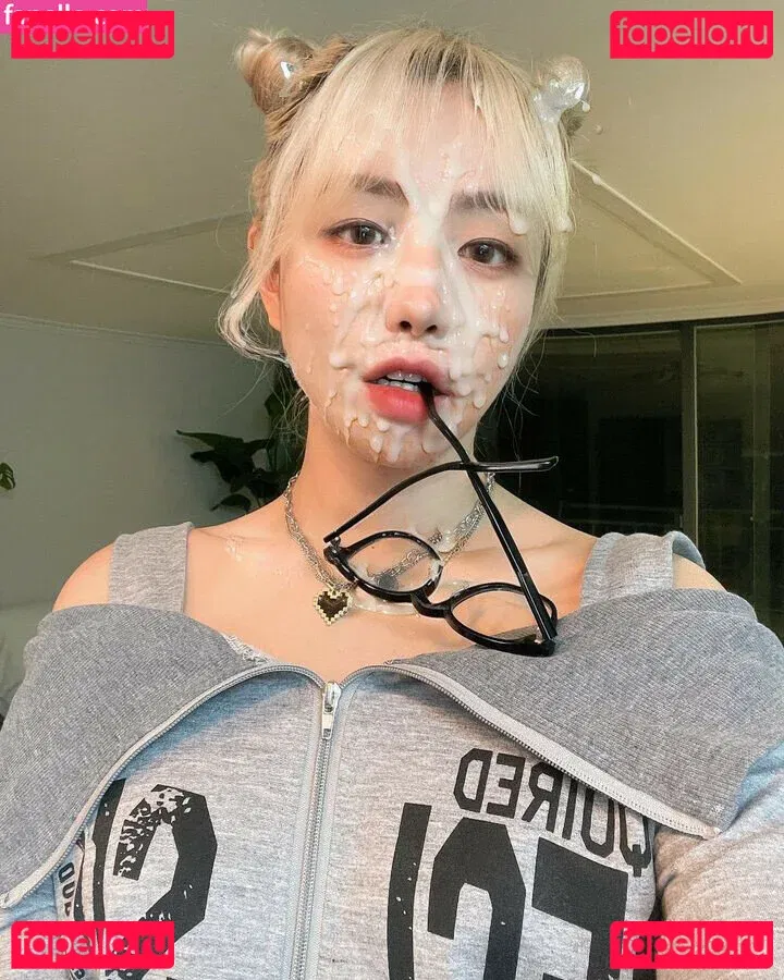 Yunicorn19 Onlyfans Photo Gallery 