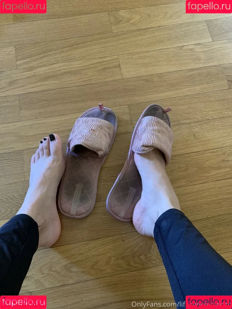 Goddess Kira Onlyfans Photo Gallery 