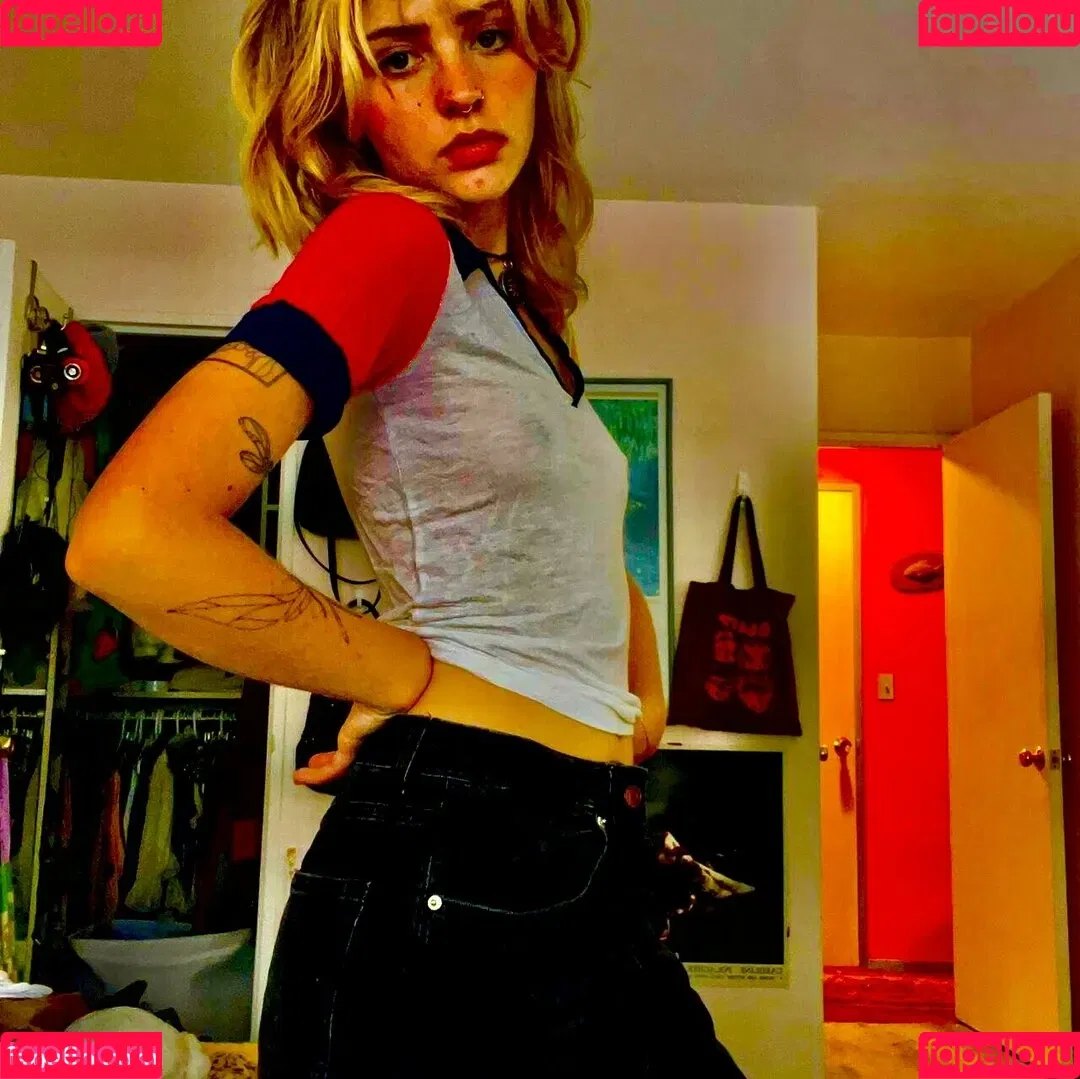 Hadley Nelson Onlyfans Photo Gallery 