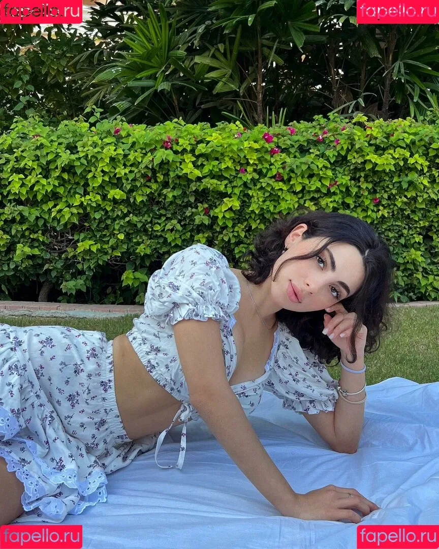 Sevinch Salmanova Onlyfans Photo Gallery 