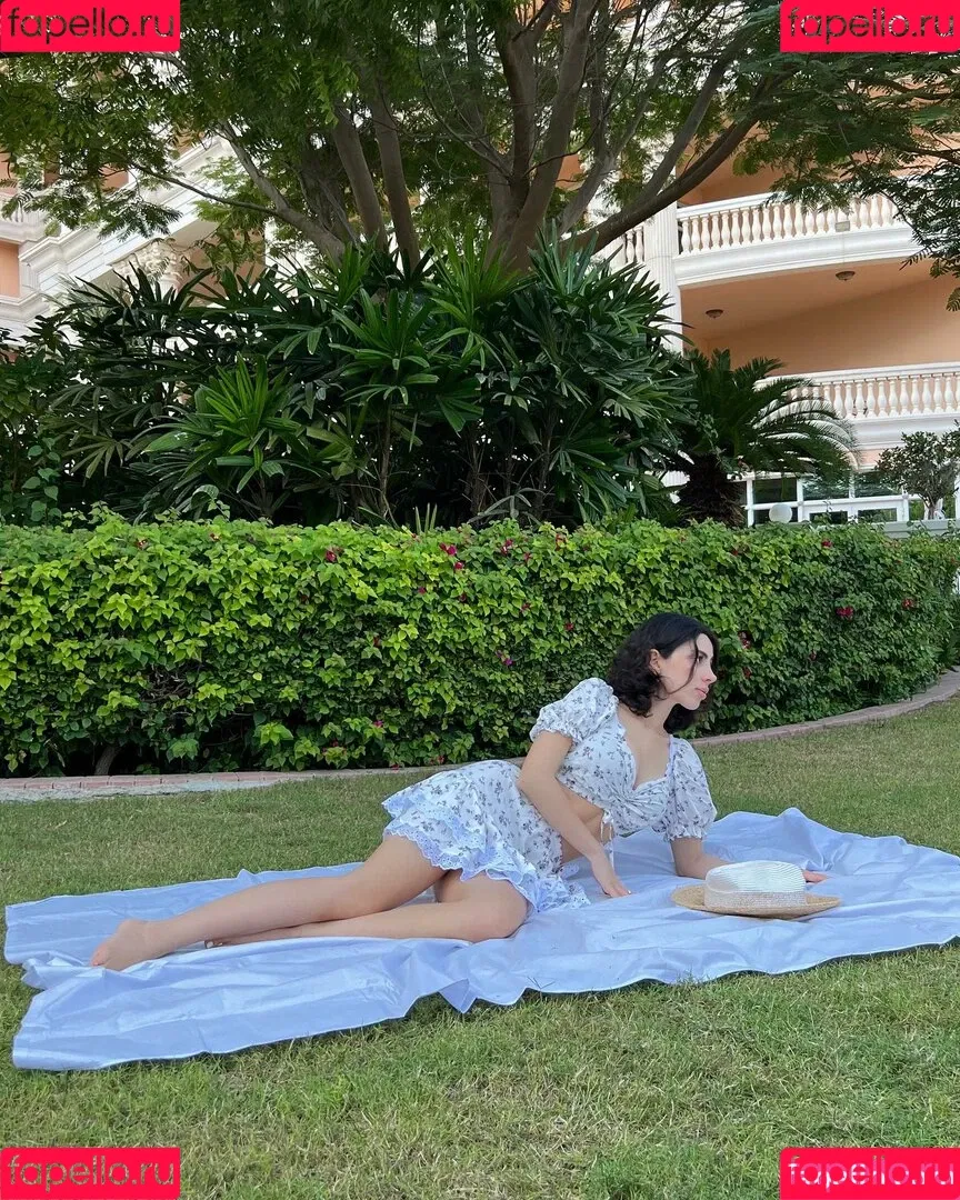Sevinch Salmanova Onlyfans Photo Gallery 