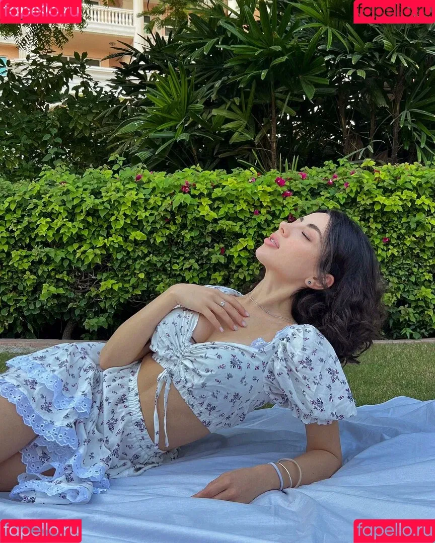 Sevinch Salmanova Onlyfans Photo Gallery 