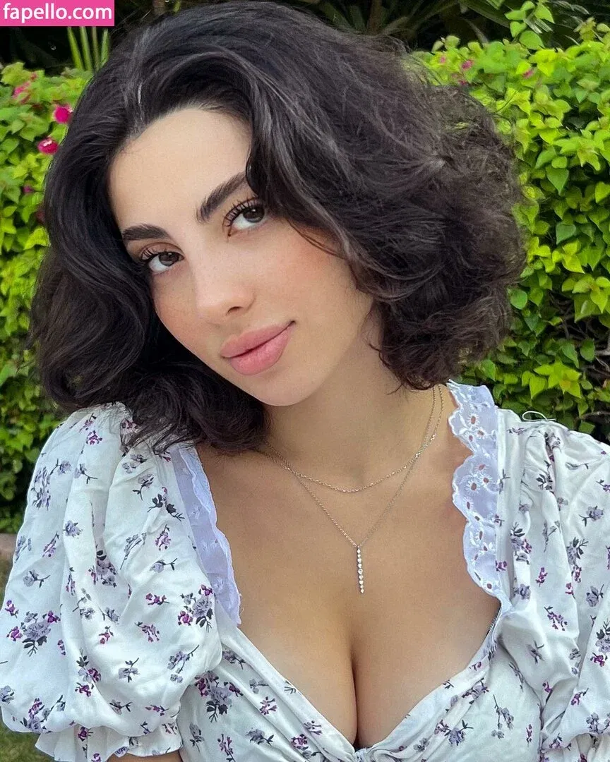 Sevinch Salmanova Onlyfans Photo Gallery 