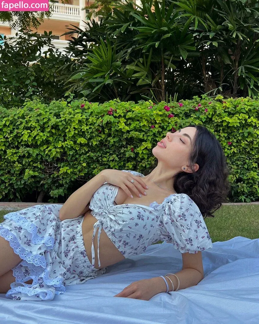 Sevinch Salmanova Onlyfans Photo Gallery 