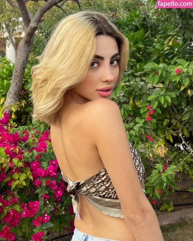 Sevinch Salmanova Onlyfans Photo Gallery 