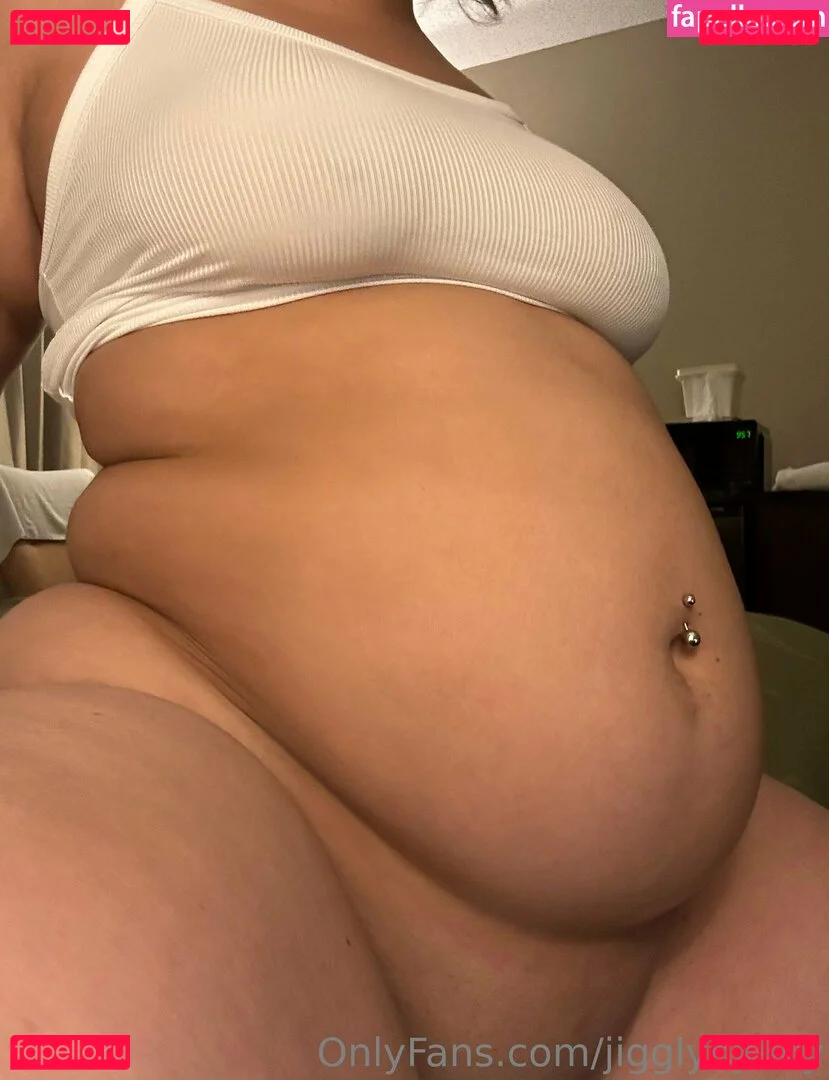 jigglynjuicy Onlyfans Photo Gallery 