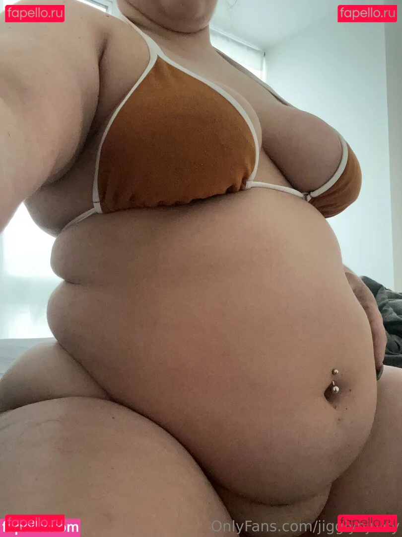 jigglynjuicy Onlyfans Photo Gallery 