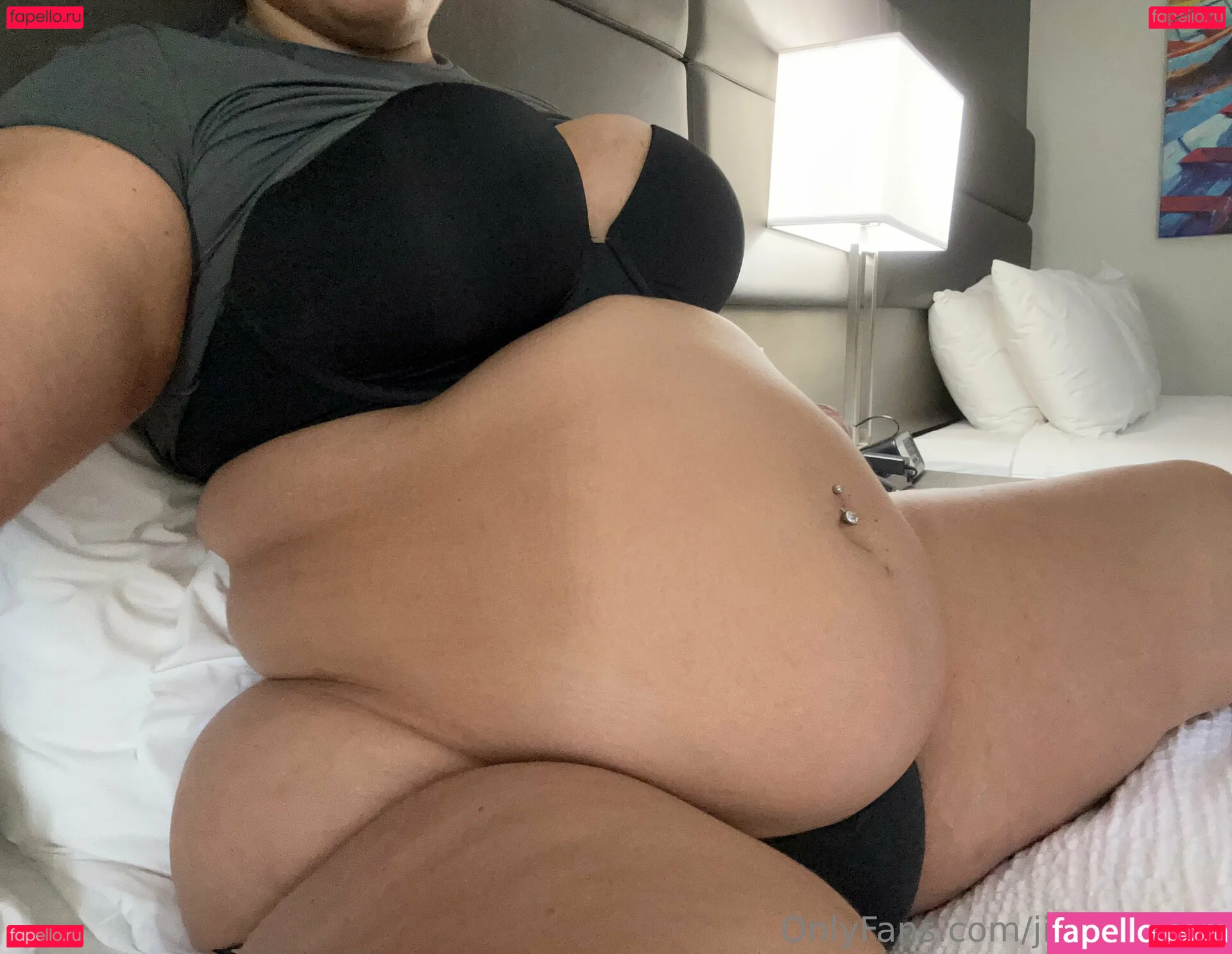 jigglynjuicy Onlyfans Photo Gallery 