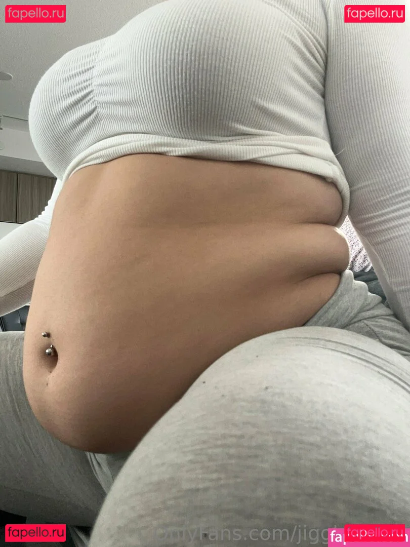 jigglynjuicy Onlyfans Photo Gallery 