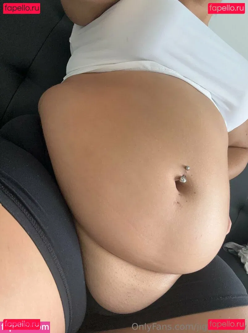 jigglynjuicy Onlyfans Photo Gallery 