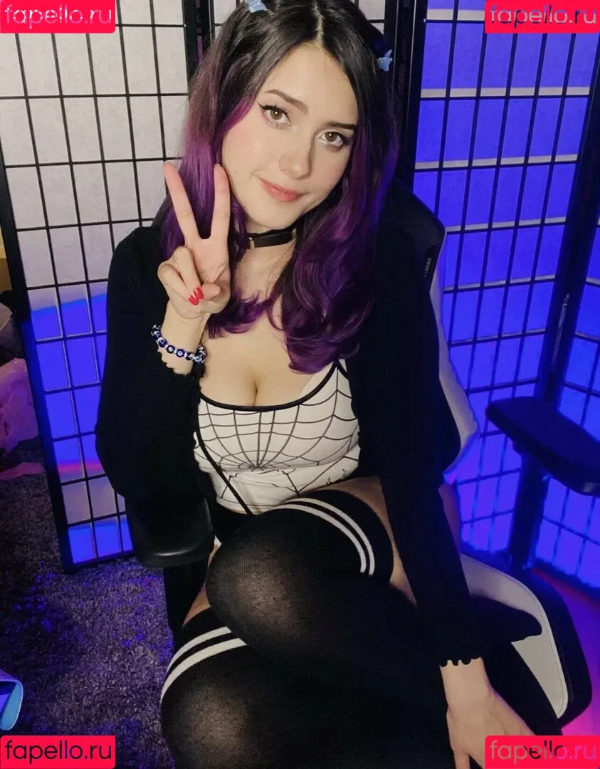 Candylion Cosplay Onlyfans Photo Gallery 