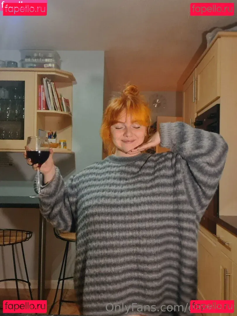 elmnsfw Onlyfans Photo Gallery 