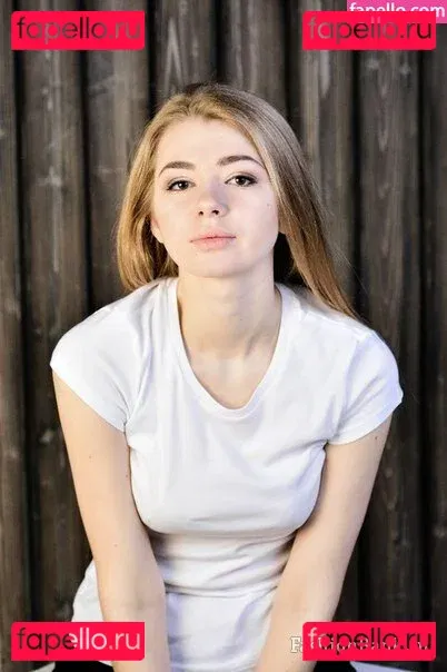 Anastasiya Ukolova Onlyfans Photo Gallery 