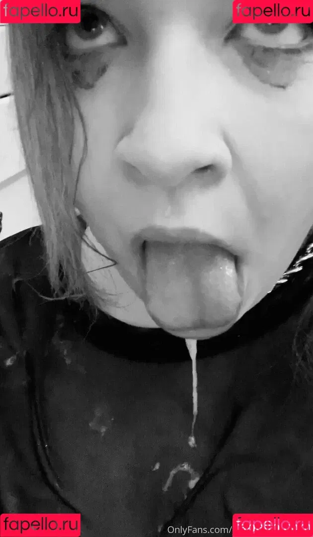 yourhippocumpus Onlyfans Photo Gallery 
