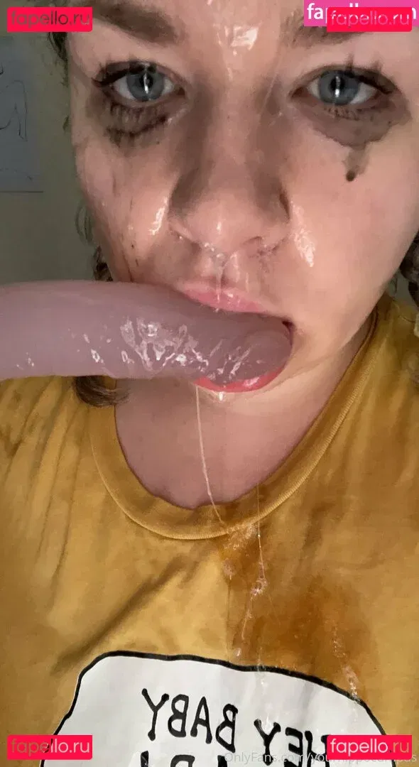 yourhippocumpus Onlyfans Photo Gallery 