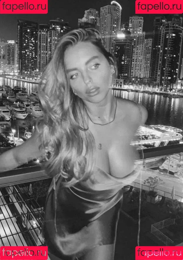 Luna Stevens Onlyfans Photo Gallery 