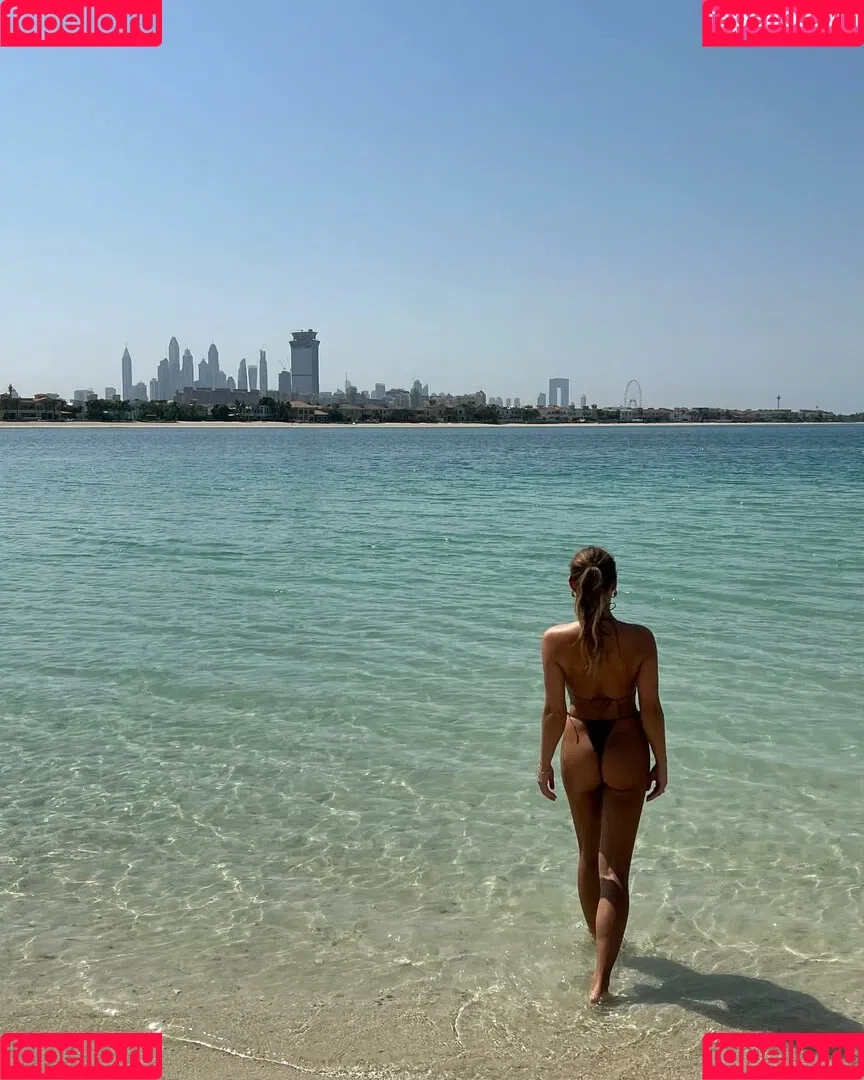 Luna Stevens Onlyfans Photo Gallery 