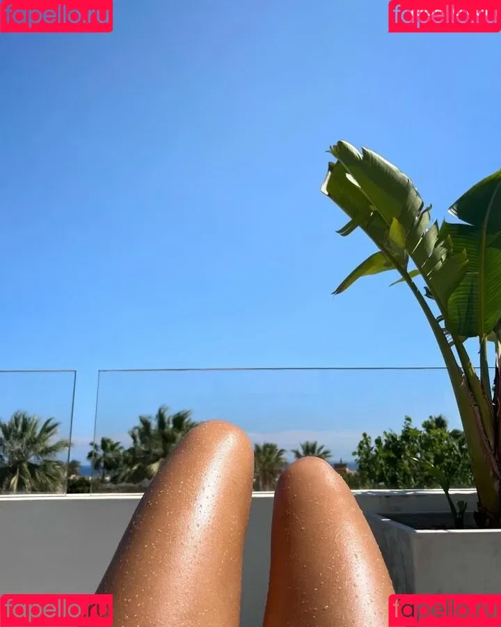 Luna Stevens Onlyfans Photo Gallery 