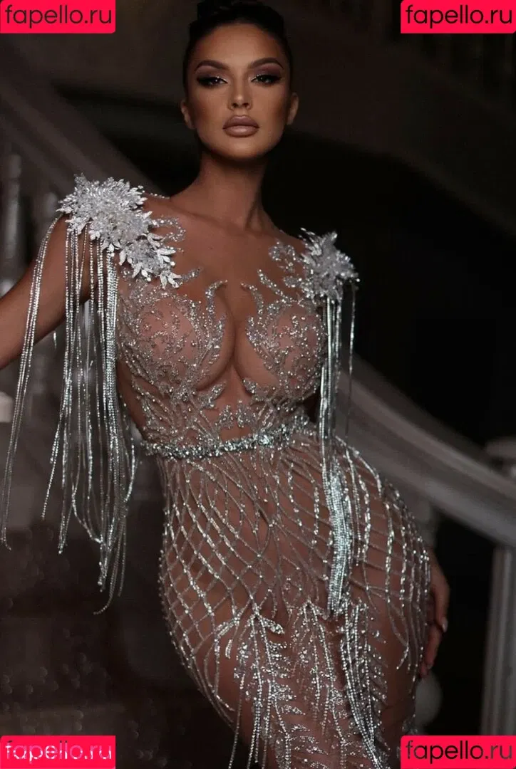 Oriola Marashi Onlyfans Photo Gallery 