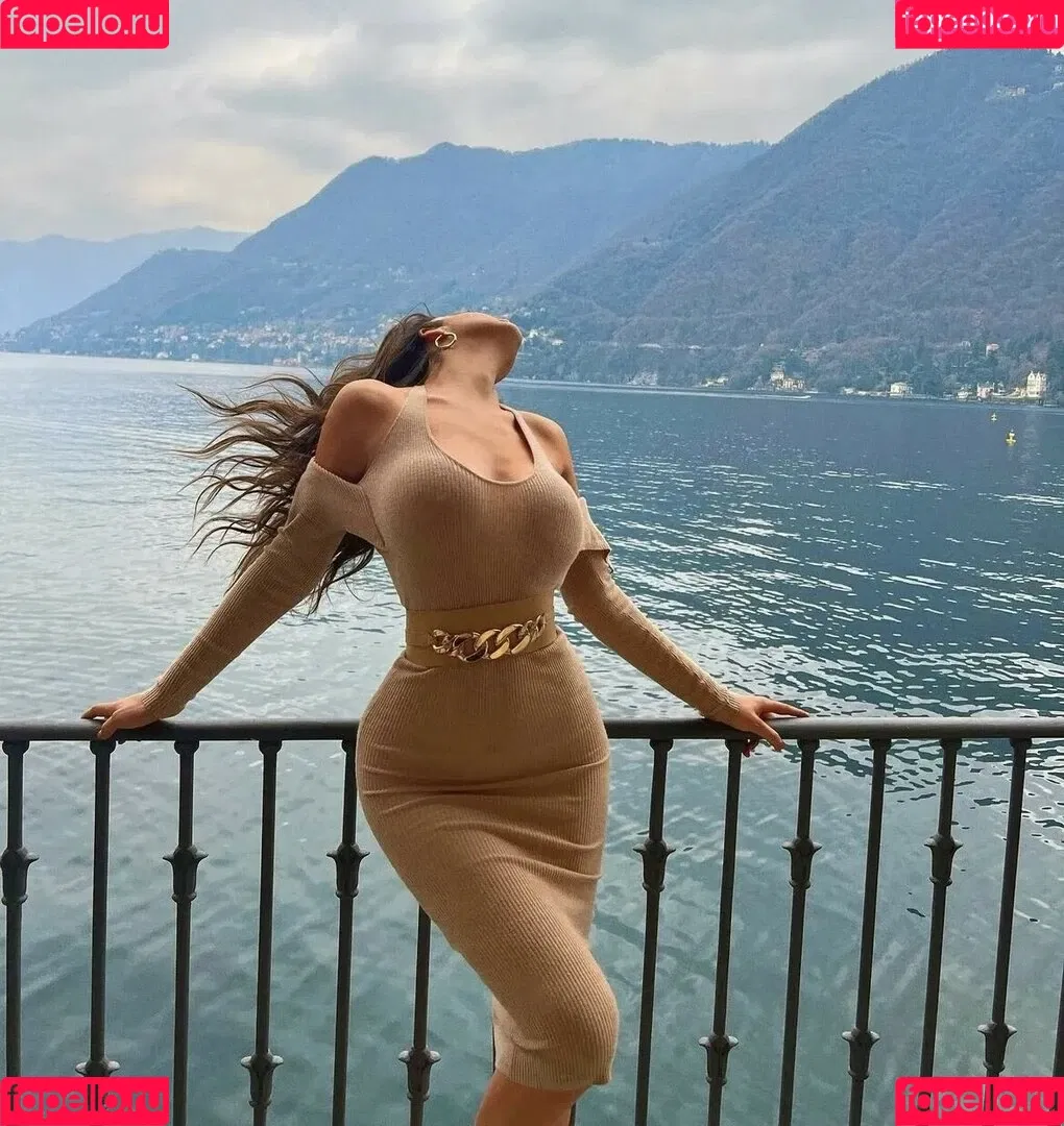Oriola Marashi Onlyfans Photo Gallery 
