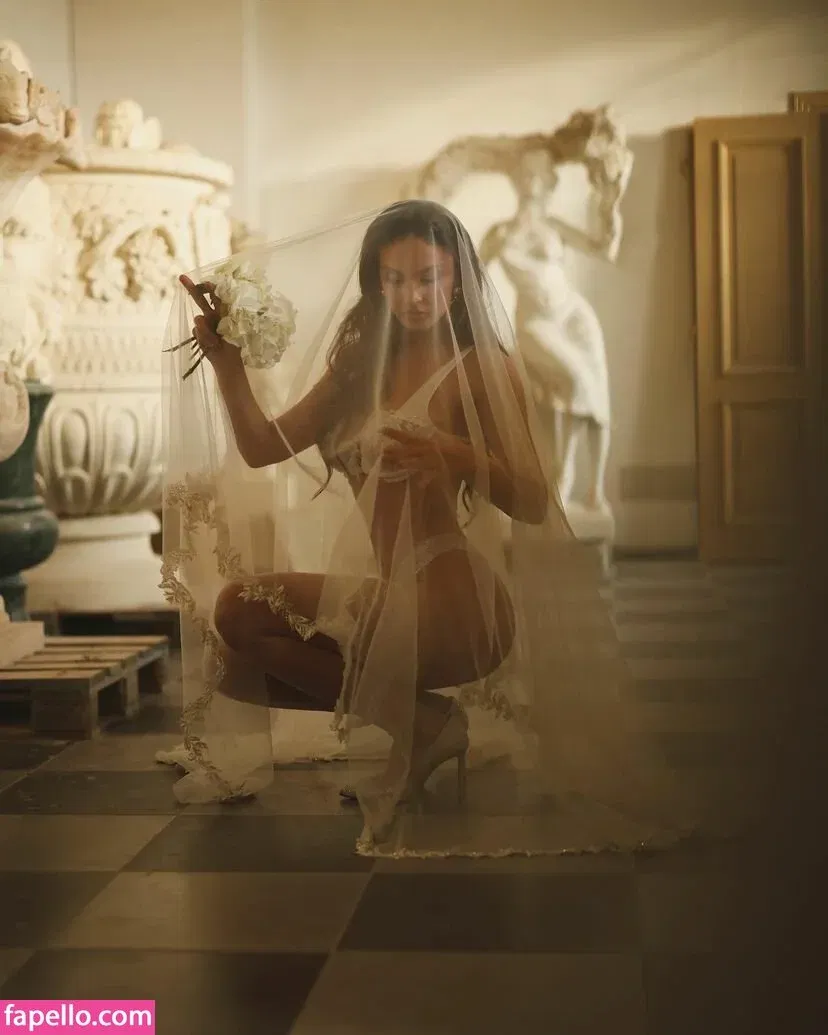 Oriola Marashi Onlyfans Photo Gallery 