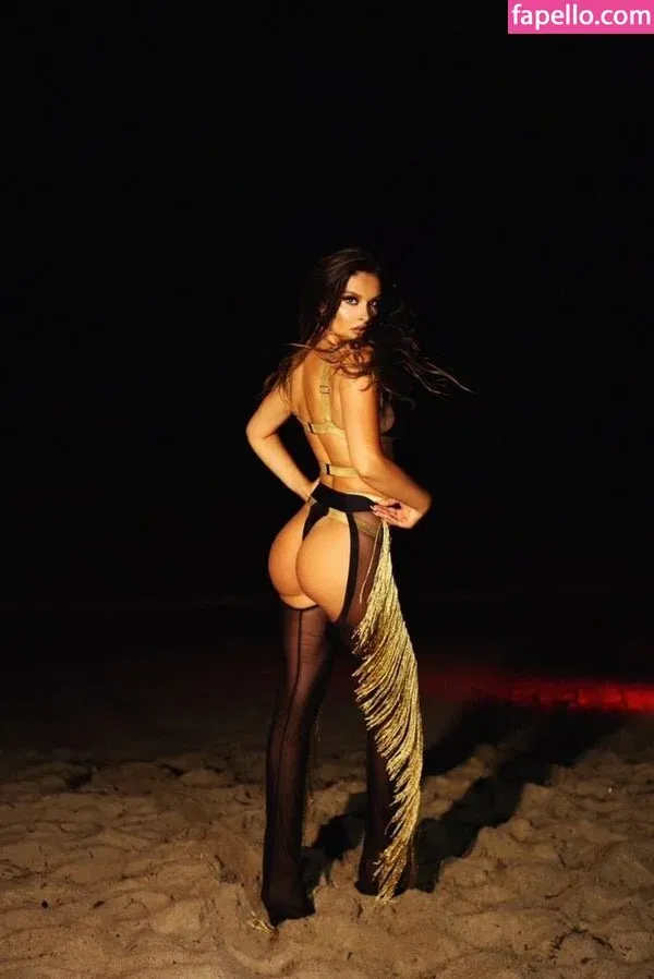 Oriola Marashi Onlyfans Photo Gallery 