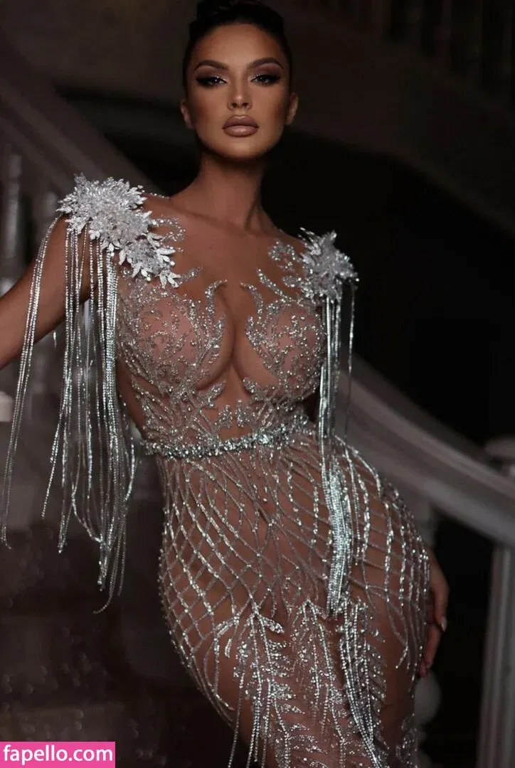 Oriola Marashi Onlyfans Photo Gallery 