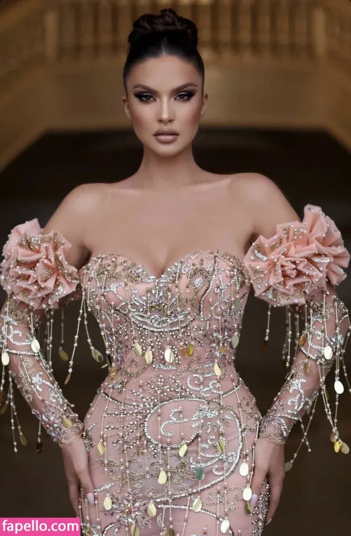 Oriola Marashi Onlyfans Photo Gallery 