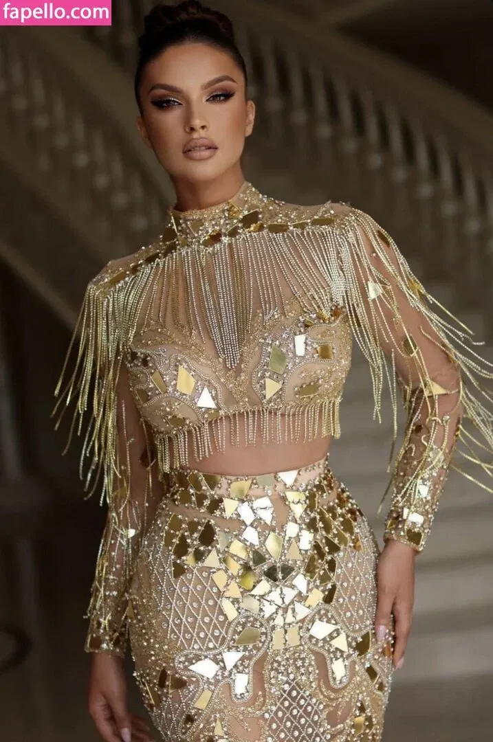 Oriola Marashi Onlyfans Photo Gallery 