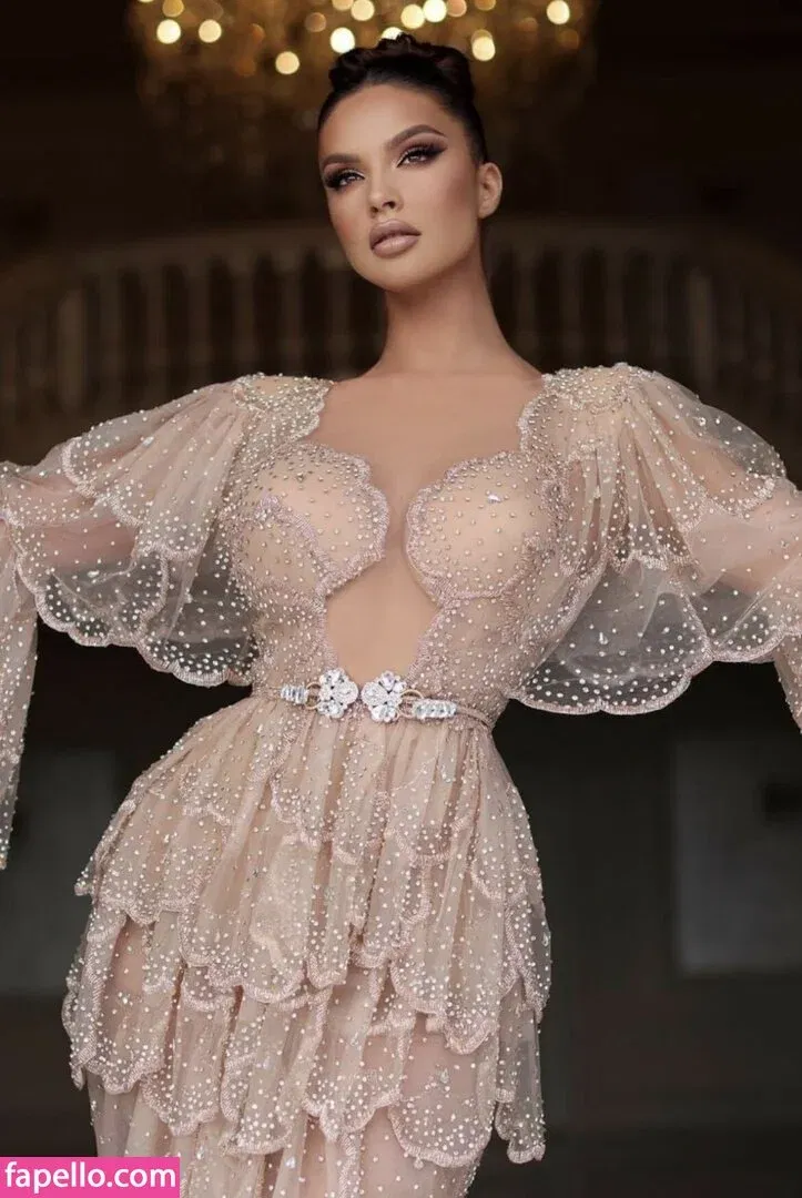 Oriola Marashi Onlyfans Photo Gallery 