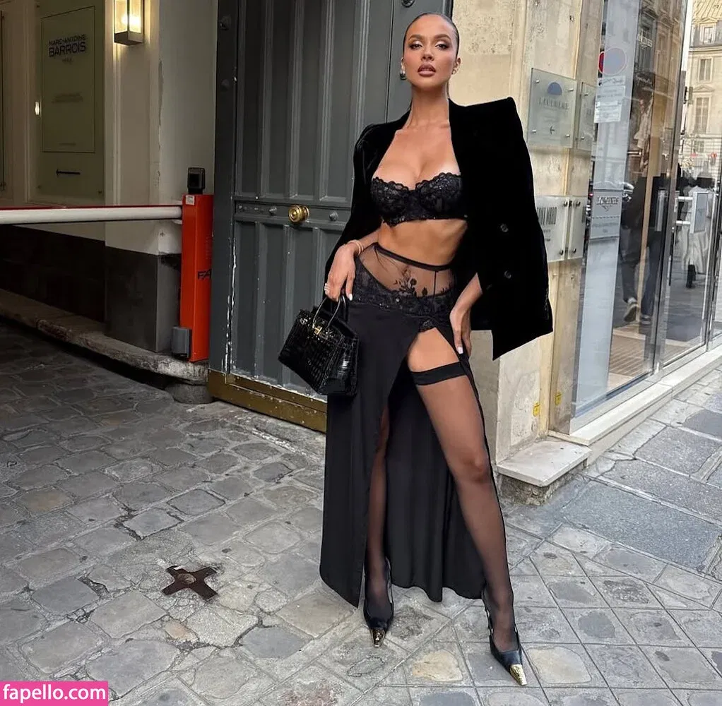 Oriola Marashi Onlyfans Photo Gallery 