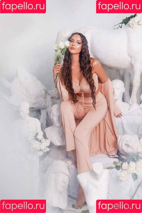 Oriola Marashi Onlyfans Photo Gallery 