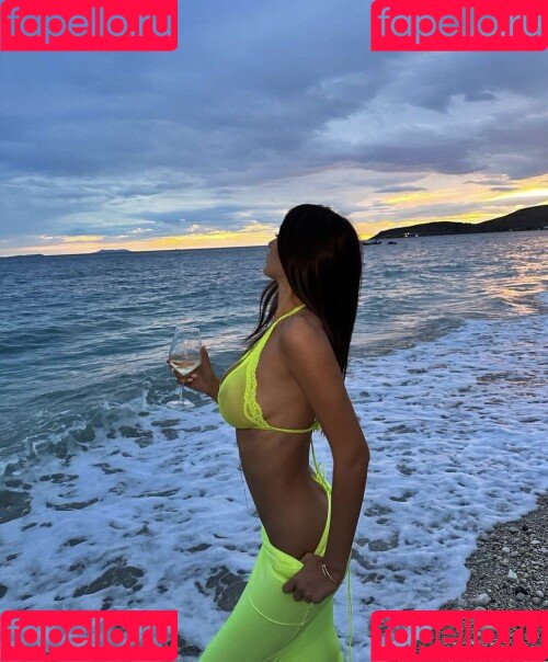 Oriola Marashi Onlyfans Photo Gallery 