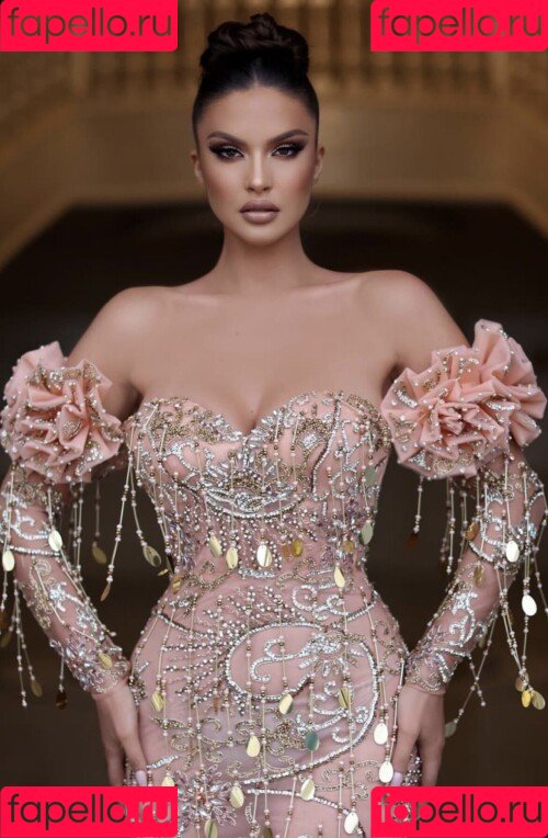 Oriola Marashi Onlyfans Photo Gallery 