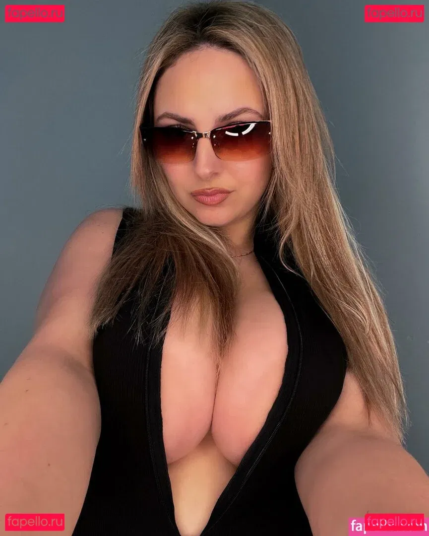 Rachel Elizabeth Onlyfans Photo Gallery 