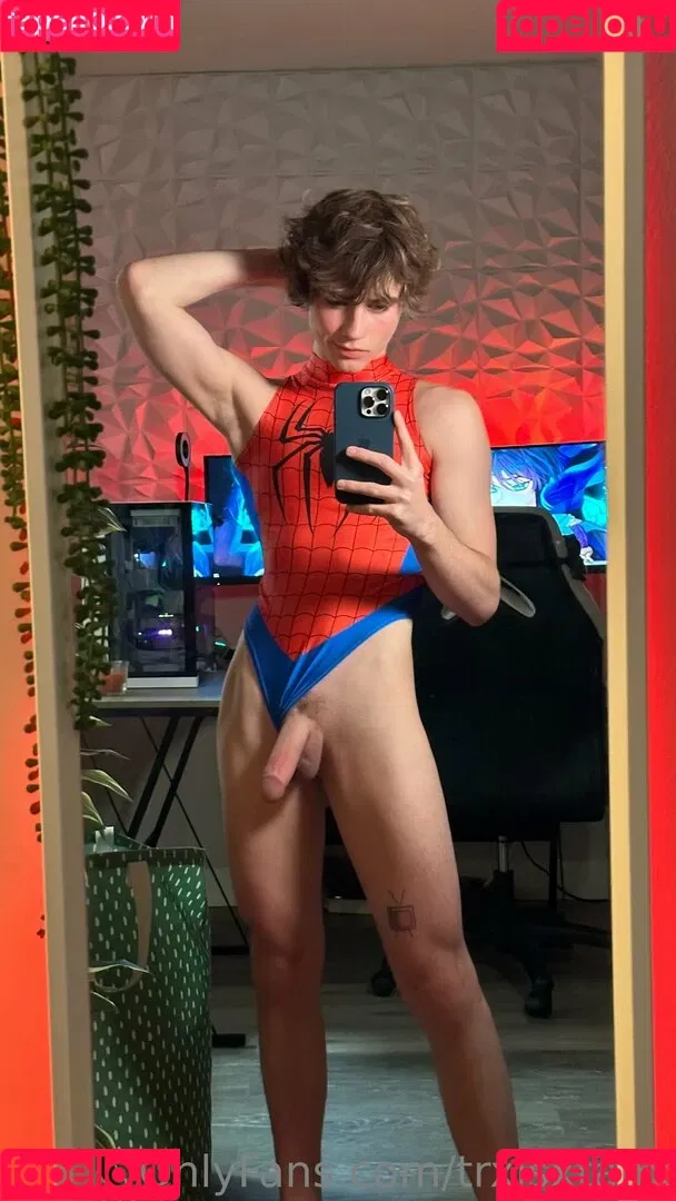 trxisxtanx Onlyfans Photo Gallery 