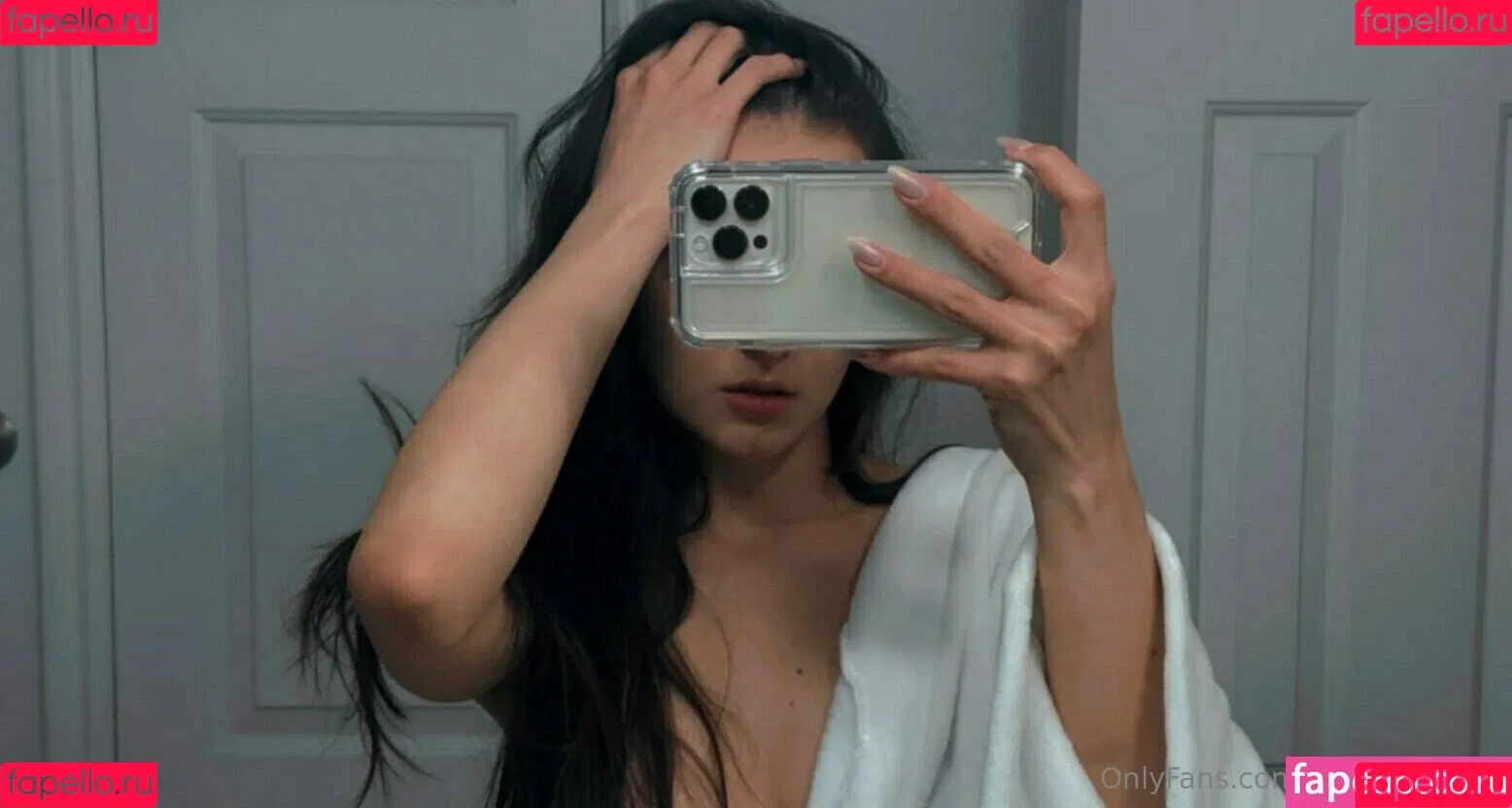 lily_charming Onlyfans Photo Gallery 
