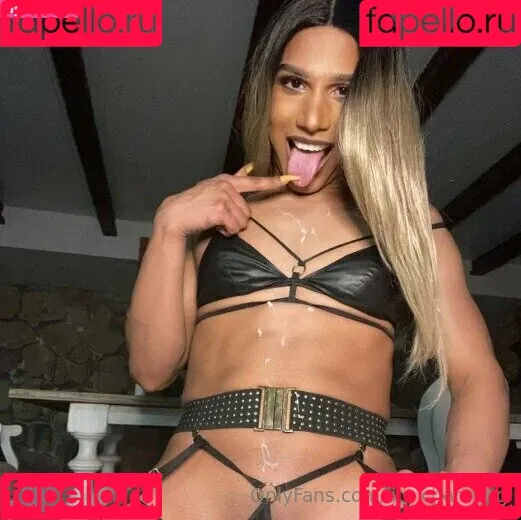 lily_charming Onlyfans Photo Gallery 